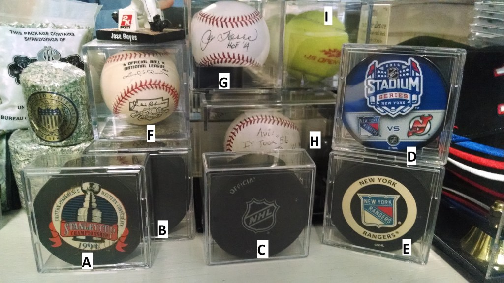 In 1 pucks-balls - Copy